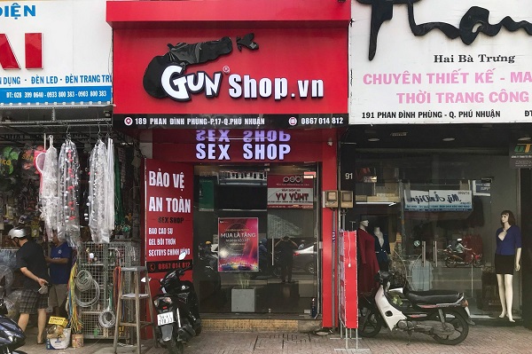 Shop Gunshop bán đồ chơi tình dục HCM